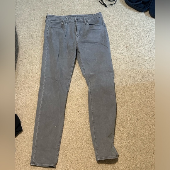 AE AIRFLEX + ATHLETIC FIT JEAN - Picture 1 of 4